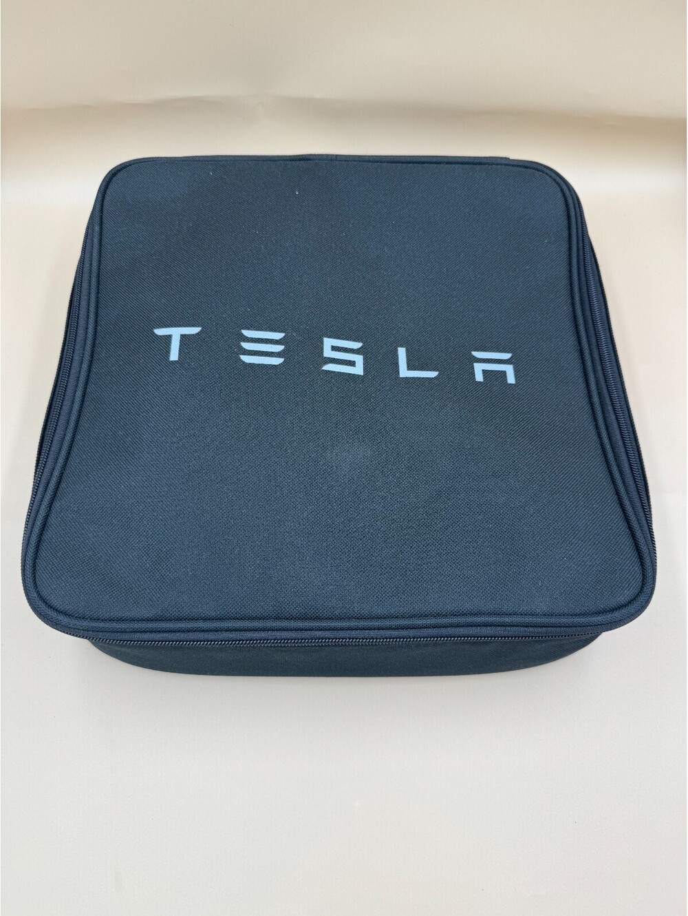 Tesla Gen 2 Adapter Kit 14-50 14-30 5-15 J1772 Case No UMC - See Photos for Adap